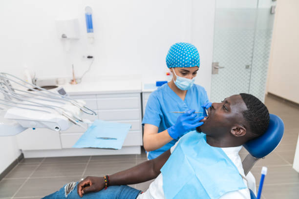 Best Broken Tooth Emergency  in De Pere, WI